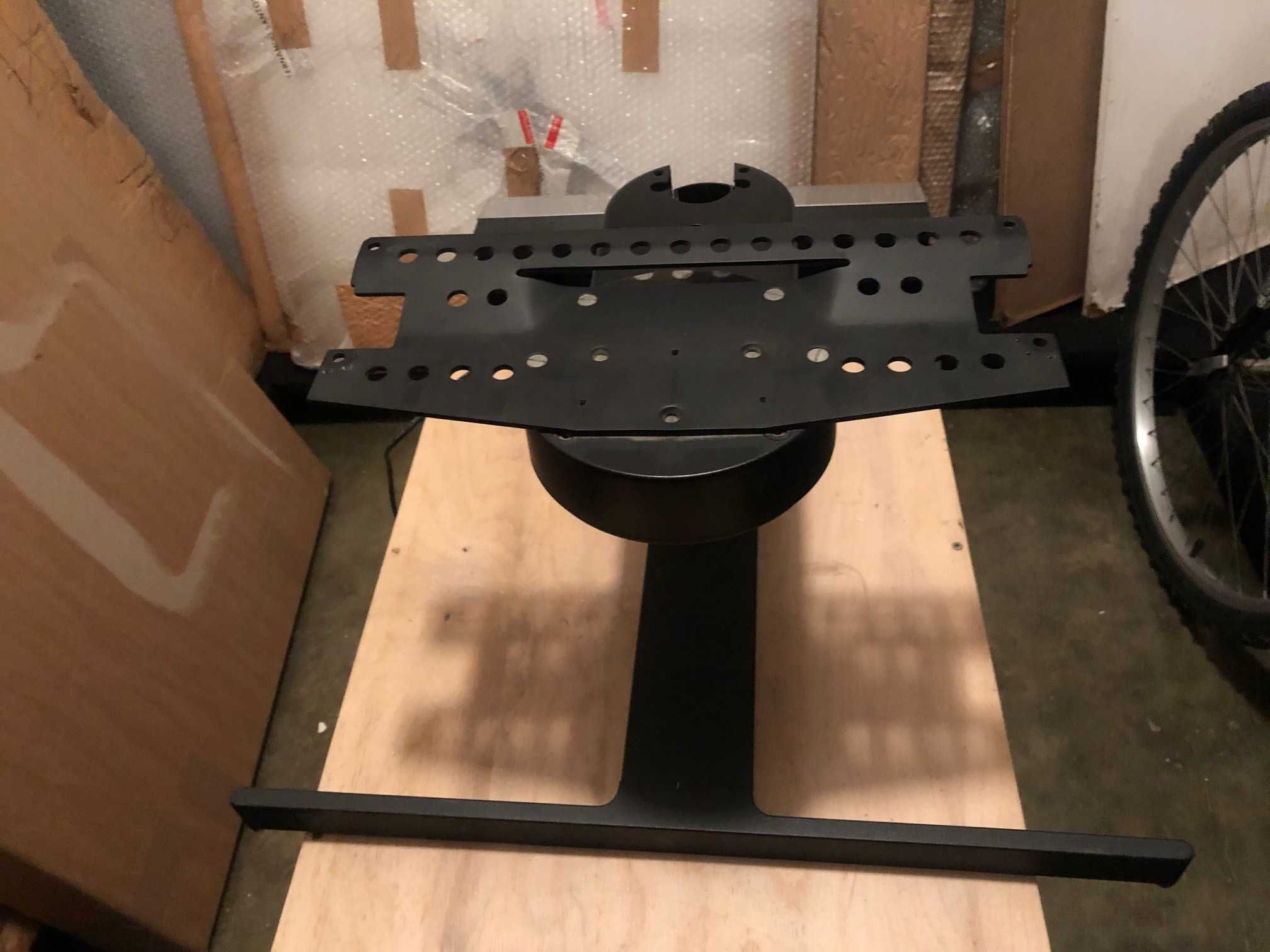 Suporte motorizado para TV Bang&Olufsen Beovision MX4000