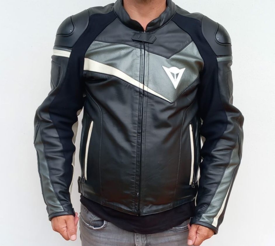 Casaco DAINESE - motard.  Totalmente em cabedal. Modelo Racing 3D-Dry