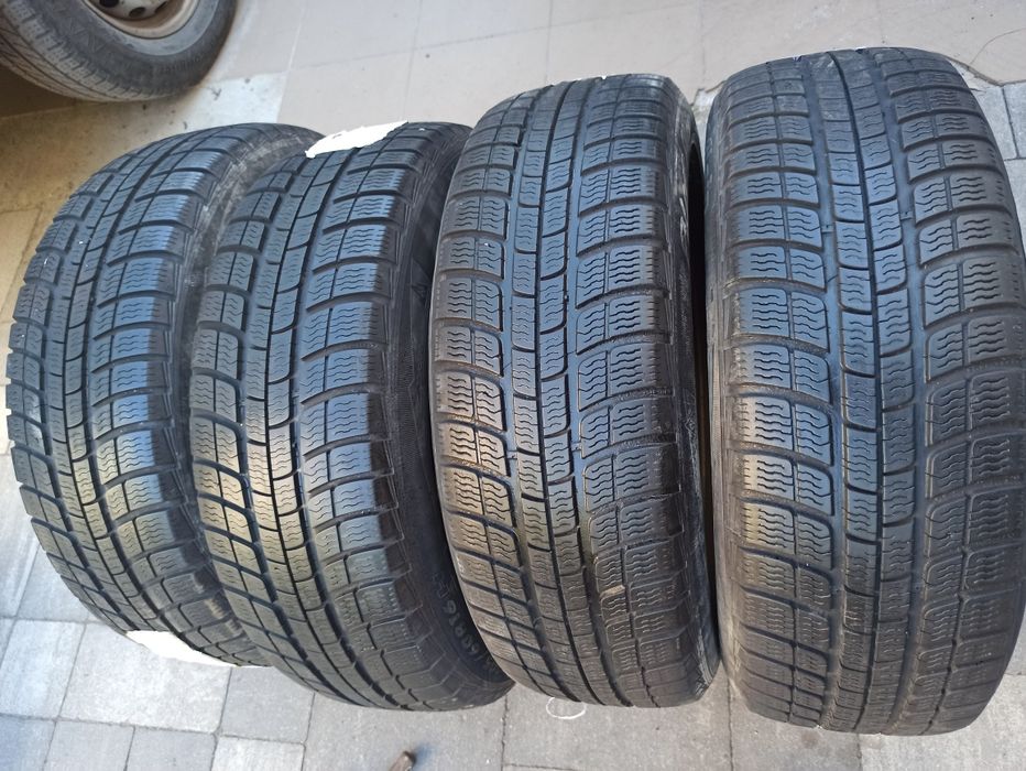Зимняя резина 205/60 R16 Michelin Alpin