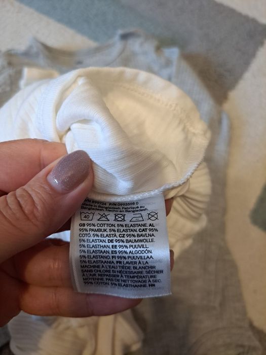 Zestaw 10 szt. prążkowanych body z H&M, rozm. 98