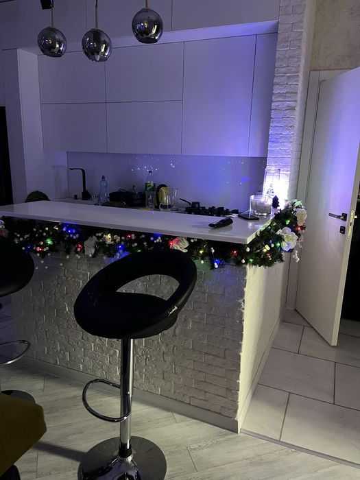 Ялинка , елка .гірлянди