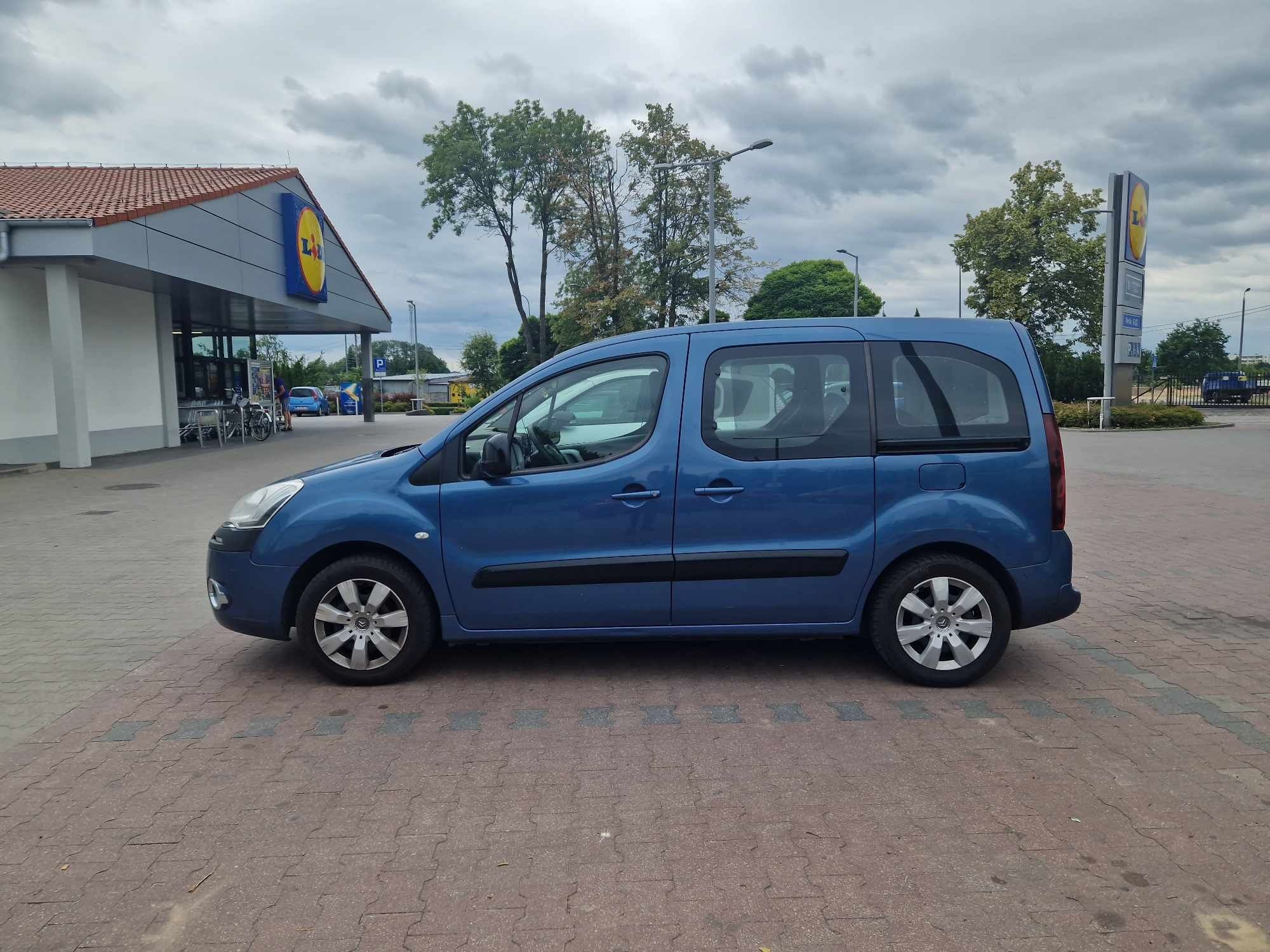 Citroen Berlingo Multispace 1.6 HDI 115KM | Hak, Klima, LED, Zadbany