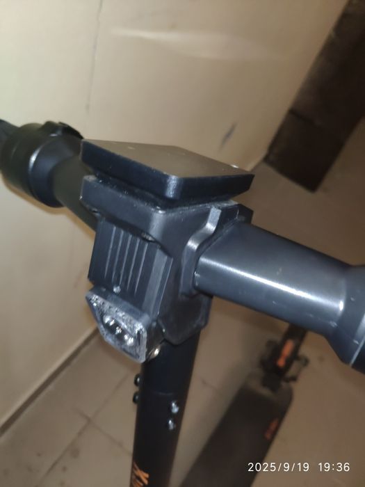 Электросамокат Kukirun S1 MAX