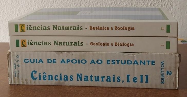 Ciências Naturais -Botânica/Zoologia/Geologia/Biologia- 2 livros novos