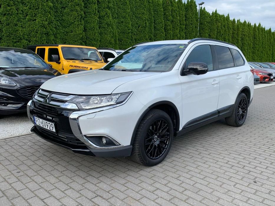 Mitsubishi Outlander 2.0i KeyLess Szyberdach Kamery 360