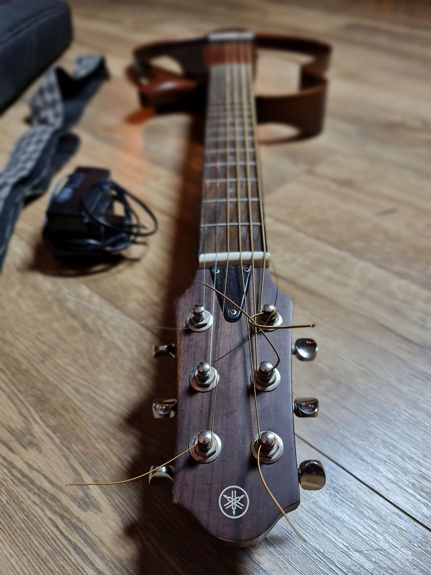 Gitara Yamaha SLG200