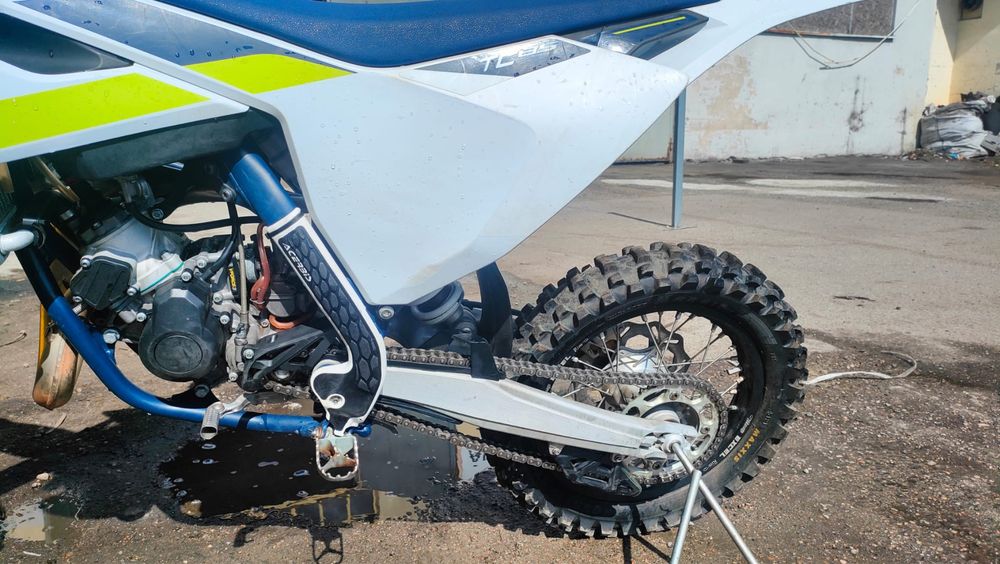 Motocykl cross Husqvarna TC 85