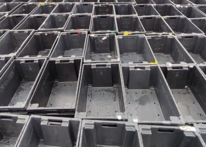 60x40x30 cm 46L  pojemniki magazynowe skrzynki plastikowe przemysłowe