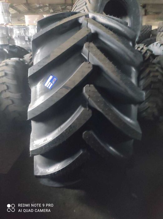 Шина до Комбайна  900/60/R32
