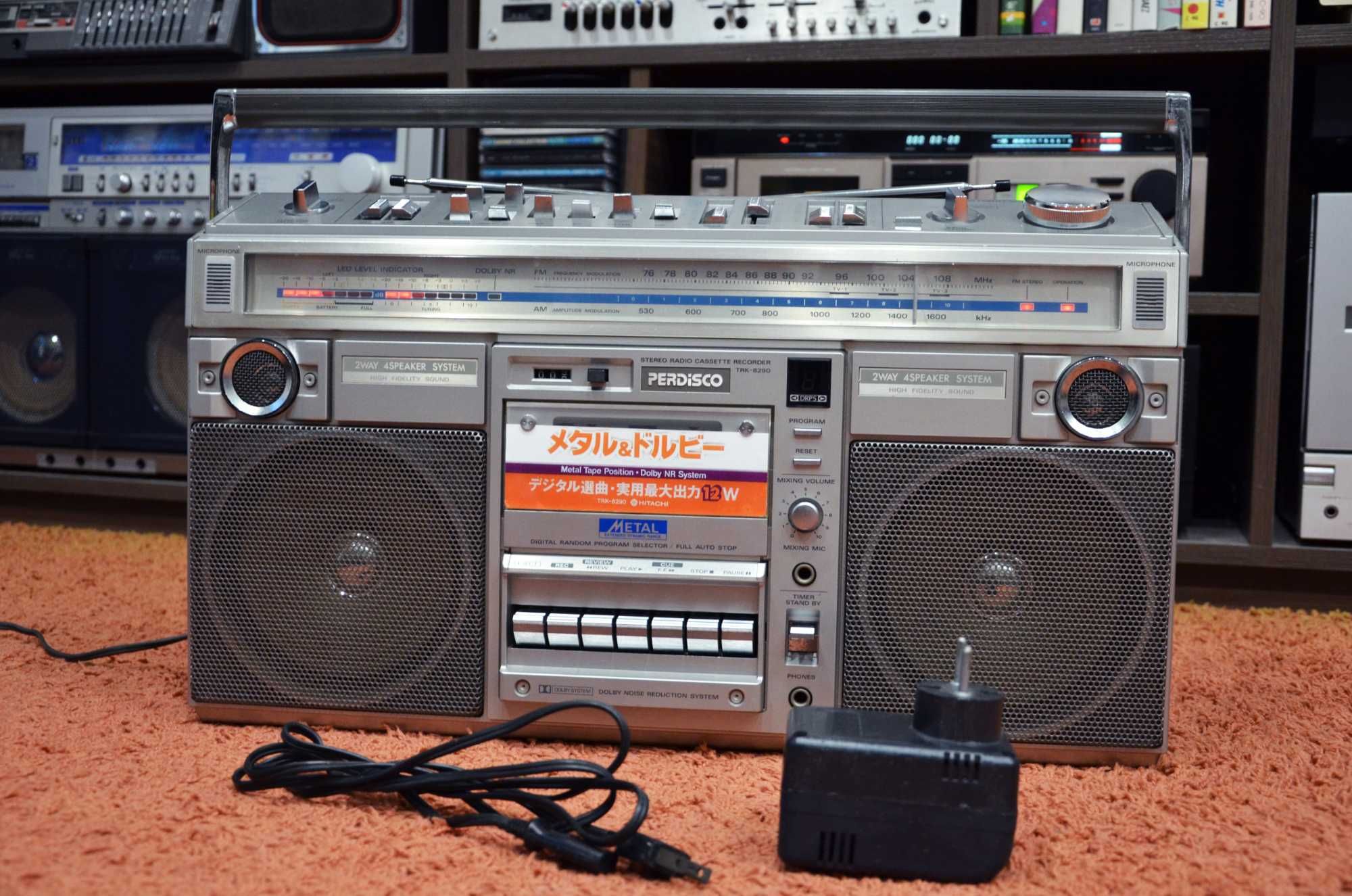 HITACHI TRK-8290 Магнитола Япония