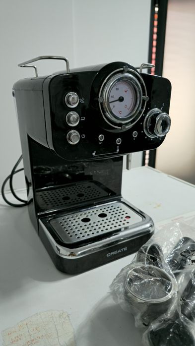 Máquina de café moído