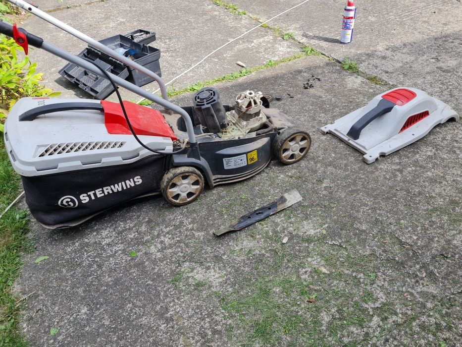 Wszystkie części kosiarka do trawy STERWINS 320 ep-3 1200w
