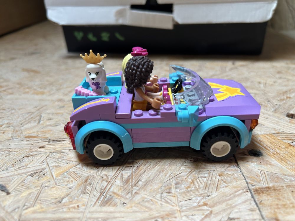 Lego friends samochód