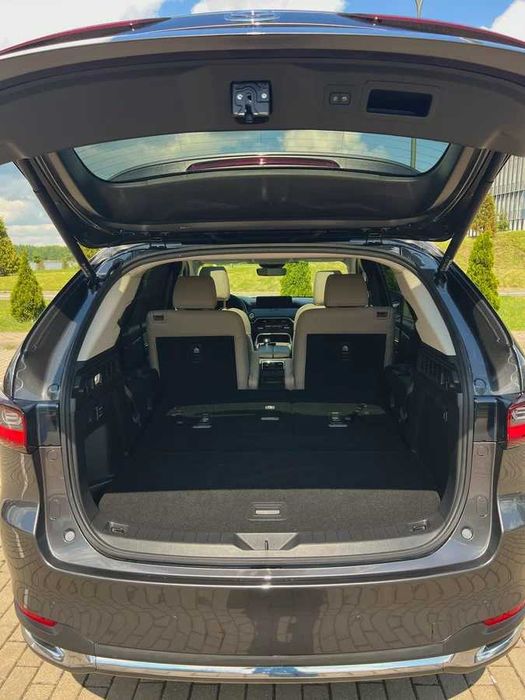 Mazda CX-90, 2023 року