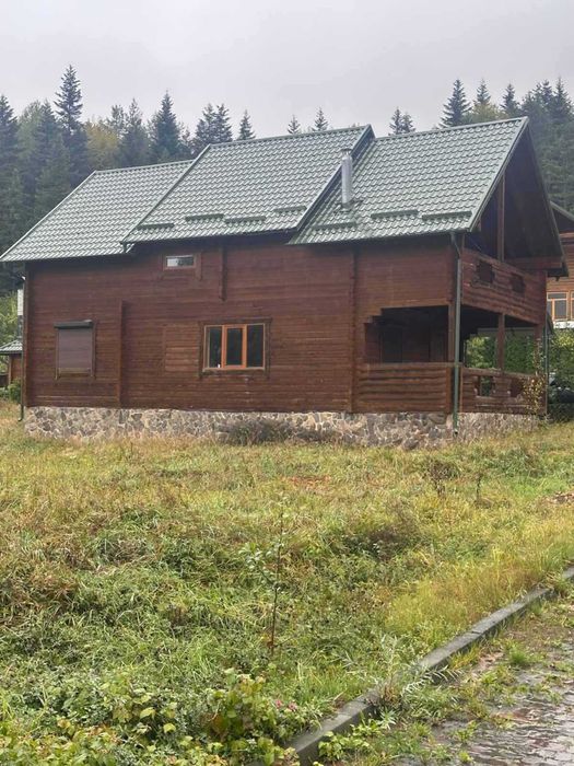 Затишний еко - зруб з масиву екологічно чистої карпатської смереки