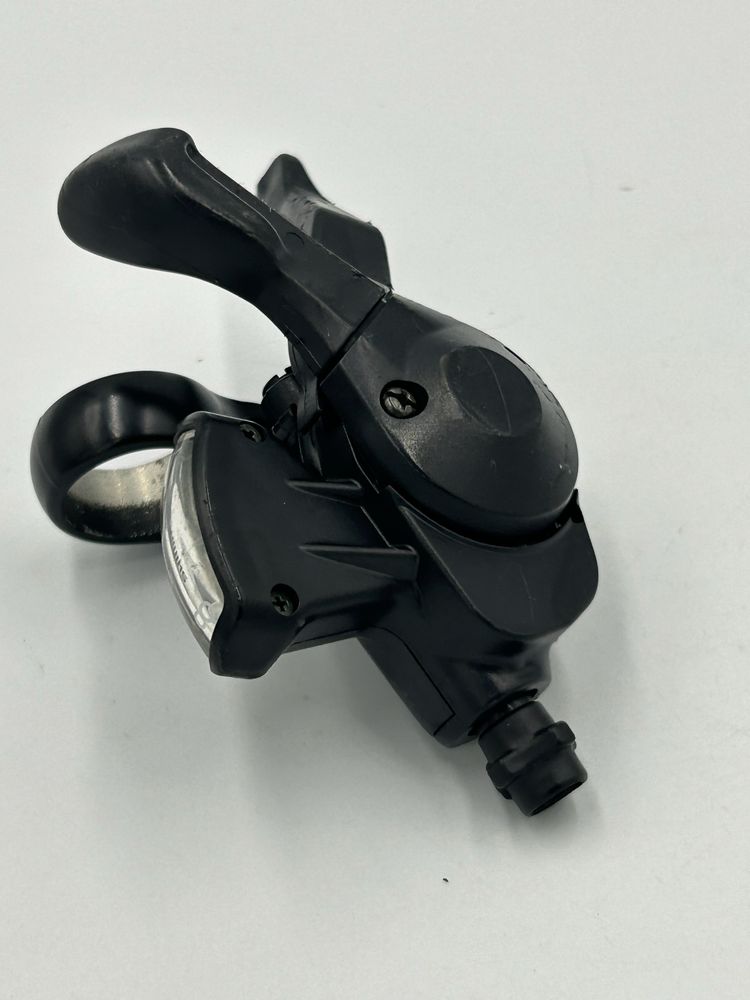 Manetka shimano 8rz prawa