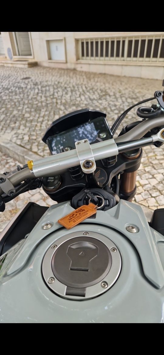 Honda cb650r 2022