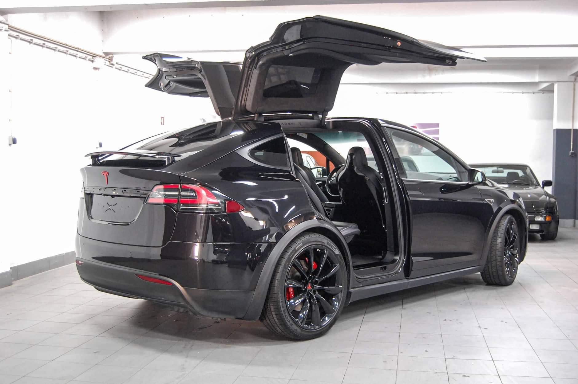 Tesla Model X 90D - Carregamentos Gratuitos rede Supercharger Tesla
