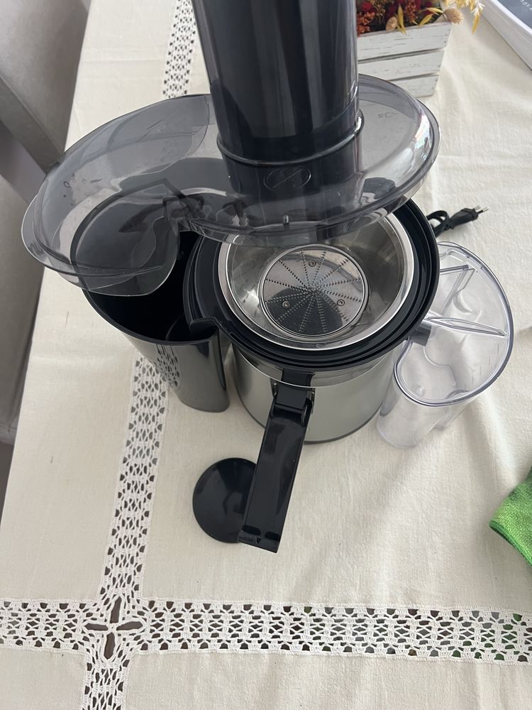 Maquina Sumos Silvercrest SFE450 A1