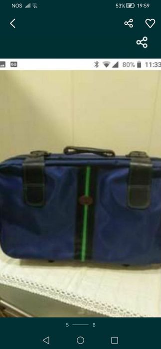Estojo de higiene+2 malas de cabine 

Lev