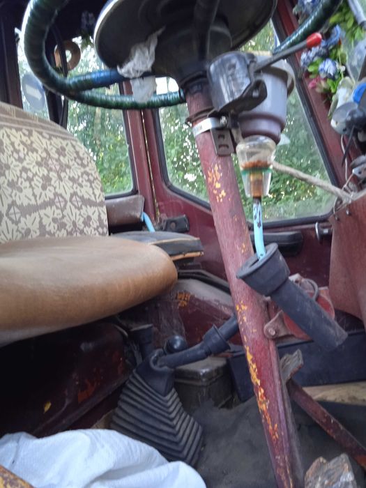 Продам трактор т-16