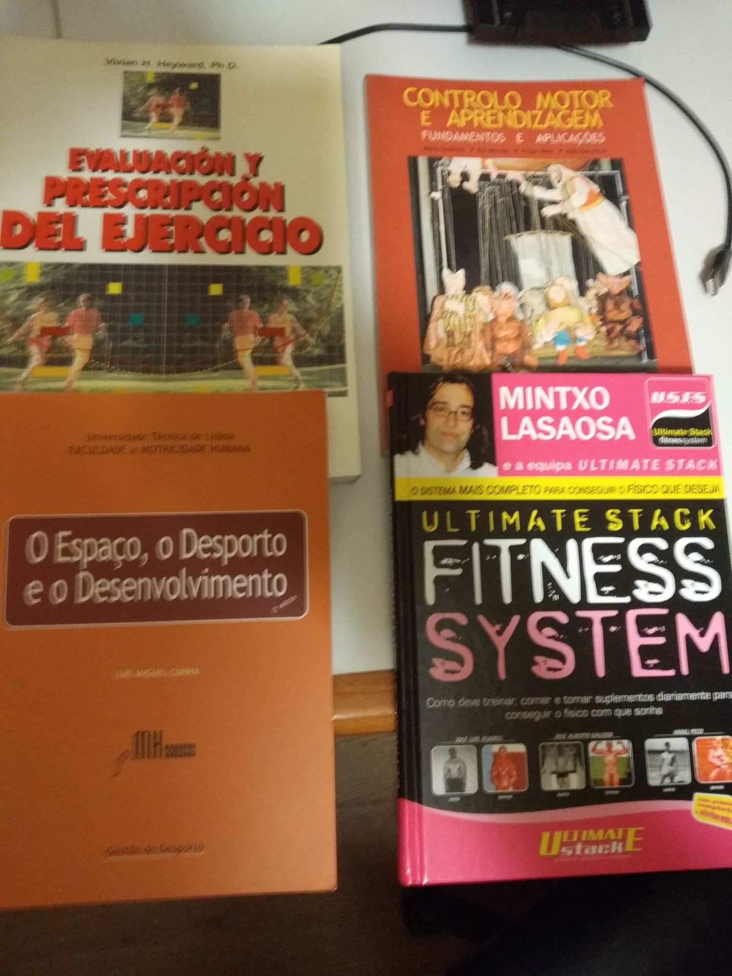 Livros e Revistas de Ciências do Desporto e Educação Física