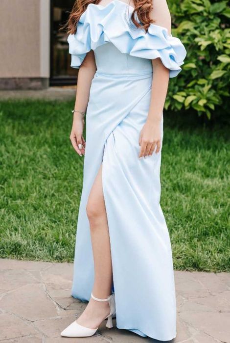 Випускне плаття в хорошому стані