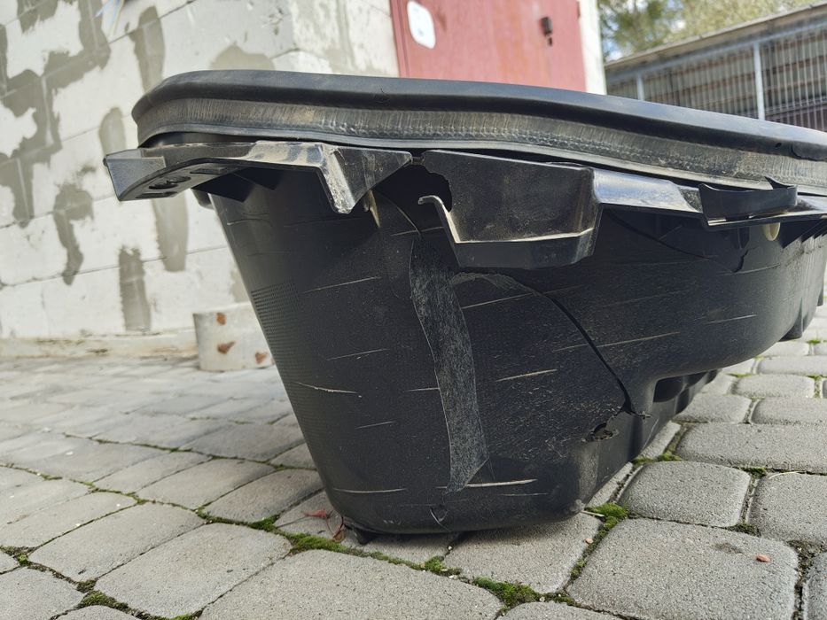 Переднє корито полестар 2