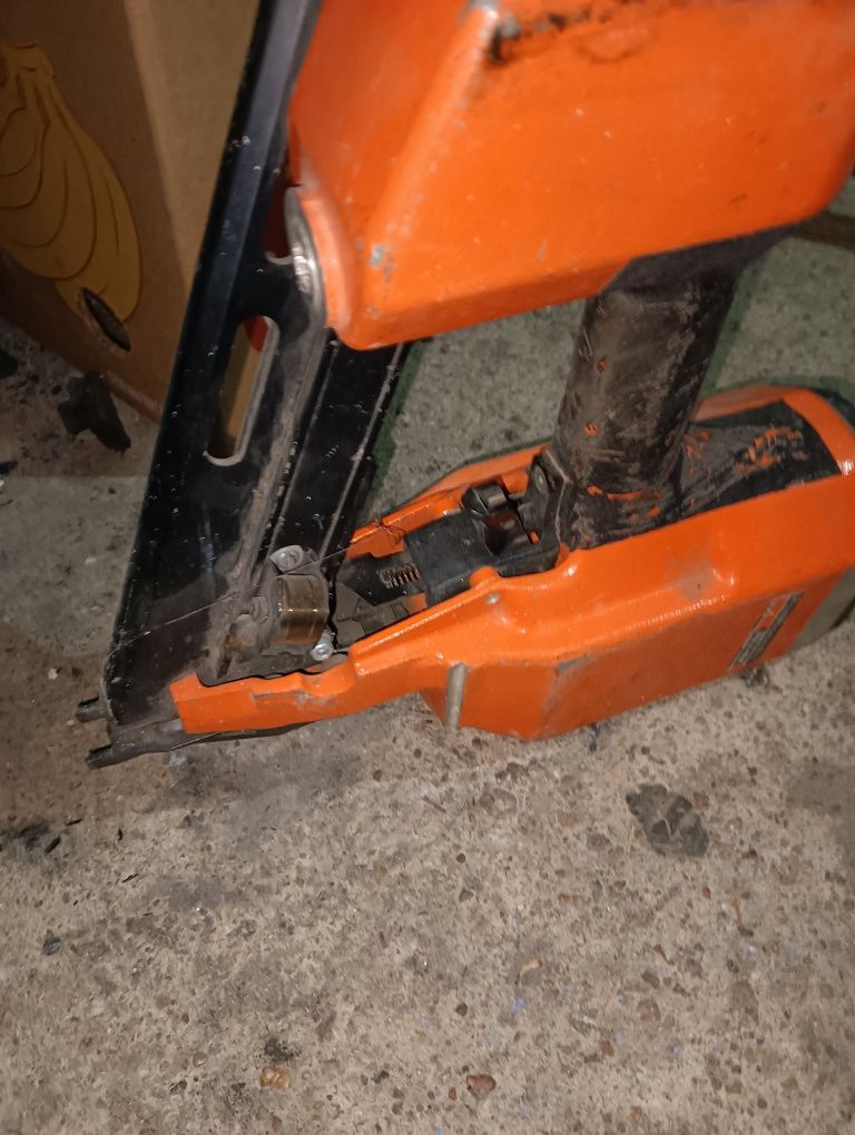 Sprzedam pistolet na gwoździe