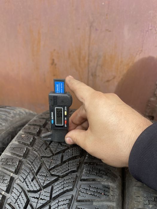 Резина,шини зима DUNLOP 9,1 мм НОВА