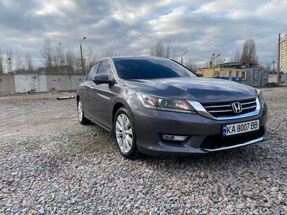 Продам Honda Accord IX 2014 року в хорошому стані