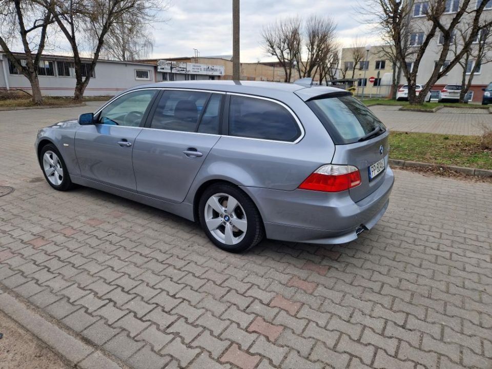 BMWE61 530 XD 2006r 231km