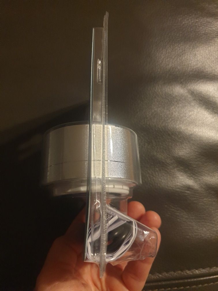 Głośnik Bluetooth z mikrofonem + radio FM srebrny