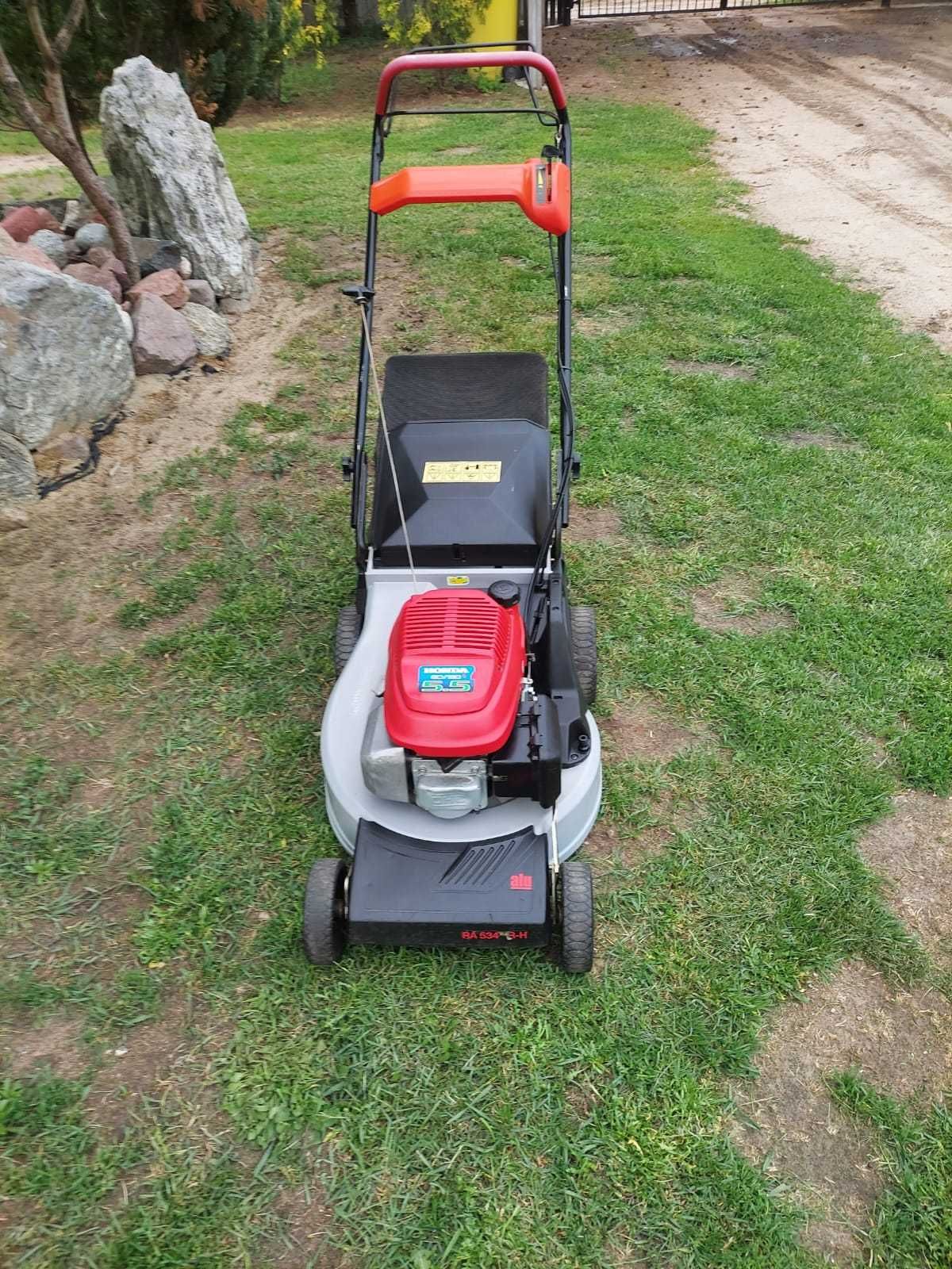 Kosiarka spalinowa Honda TRH-534