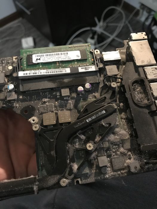 Обслуговування , ремонт та встановлення системи на macbook, imac і тд.