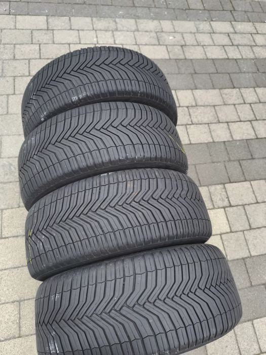 Opony wielosezonowe Michelin crossclimate