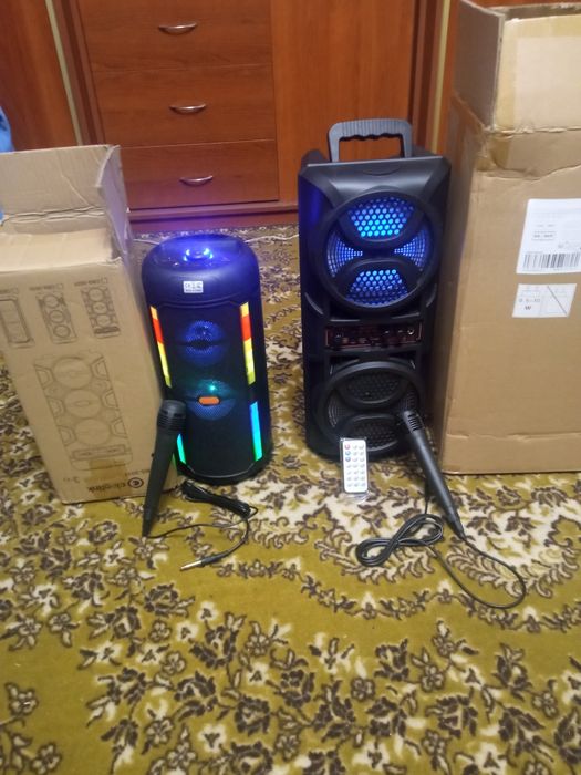 2 блютуз колонки с караоке