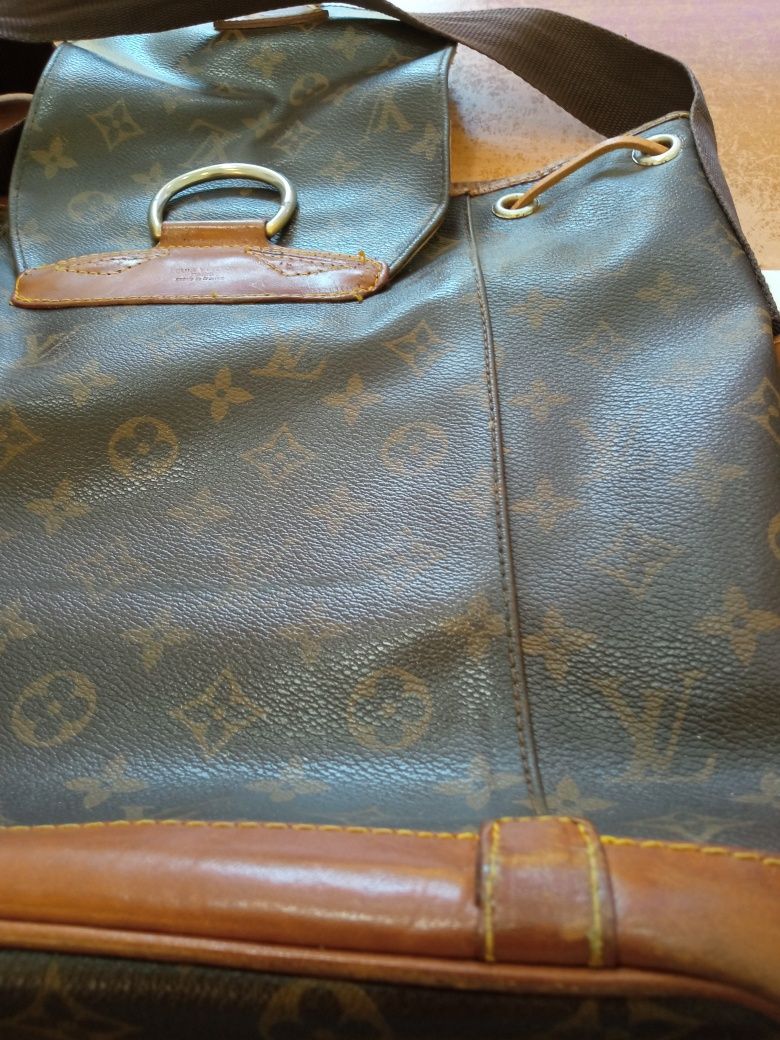 Mochila Luis Vuitton Modelo Anterior a 1980 modificada para mala