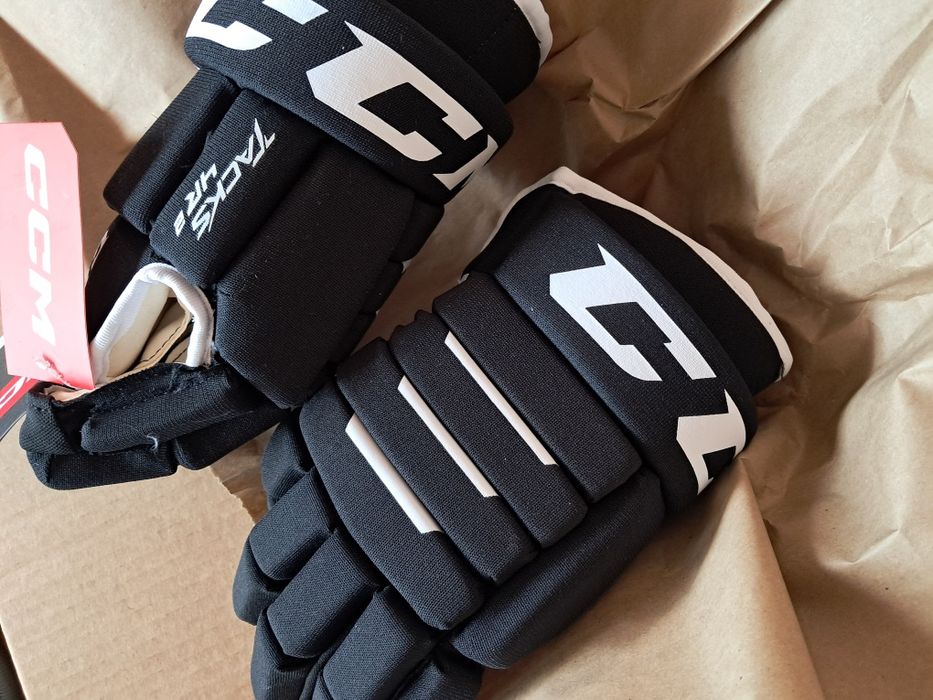 Хокейні рукавиці краги CCM tacks 4r2-для дорослих