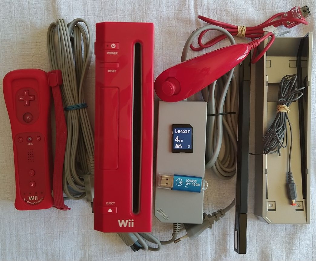 Conjunto Nintendo Wii com jogos