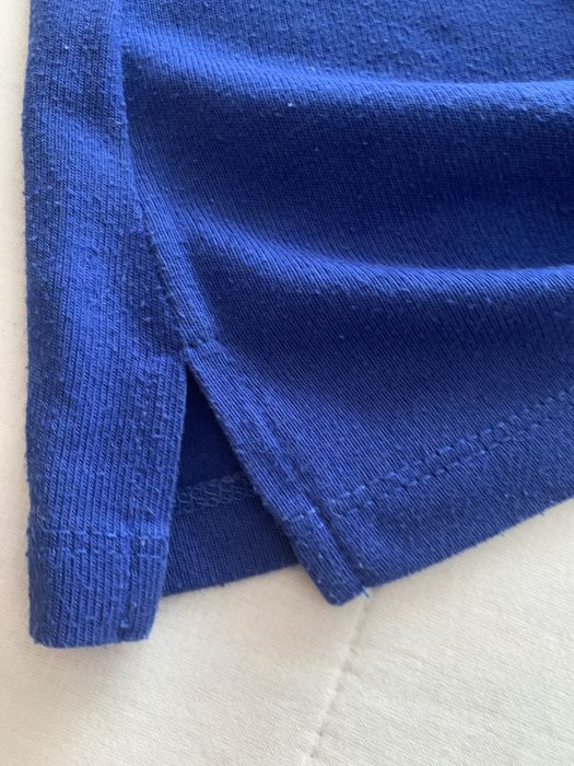 Camisola azul cobalto