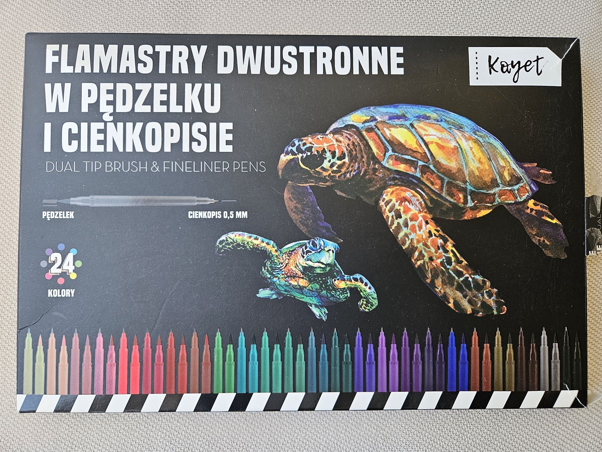 Flamastry dwustronne w pędzelku i cienkopisie