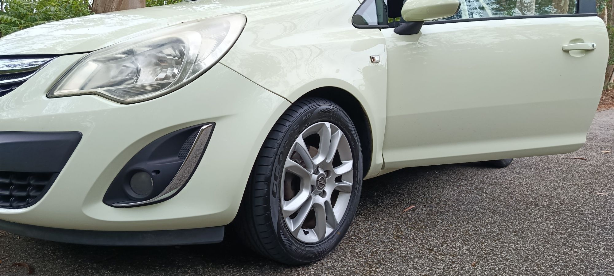 Opel Corsa - Street Edition Gasolina