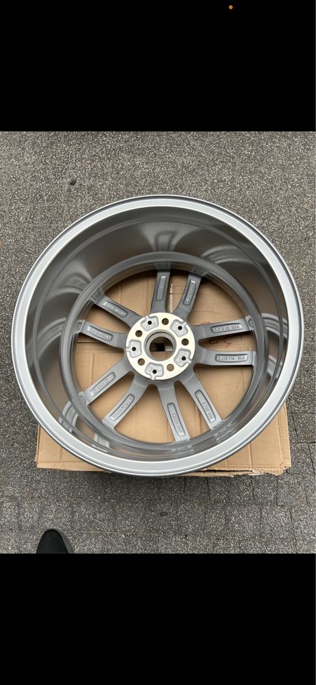 Felga 18 g30 m-pakiet NOWA