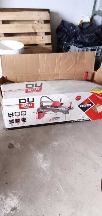 vendo andaimos e ferramentas de constução