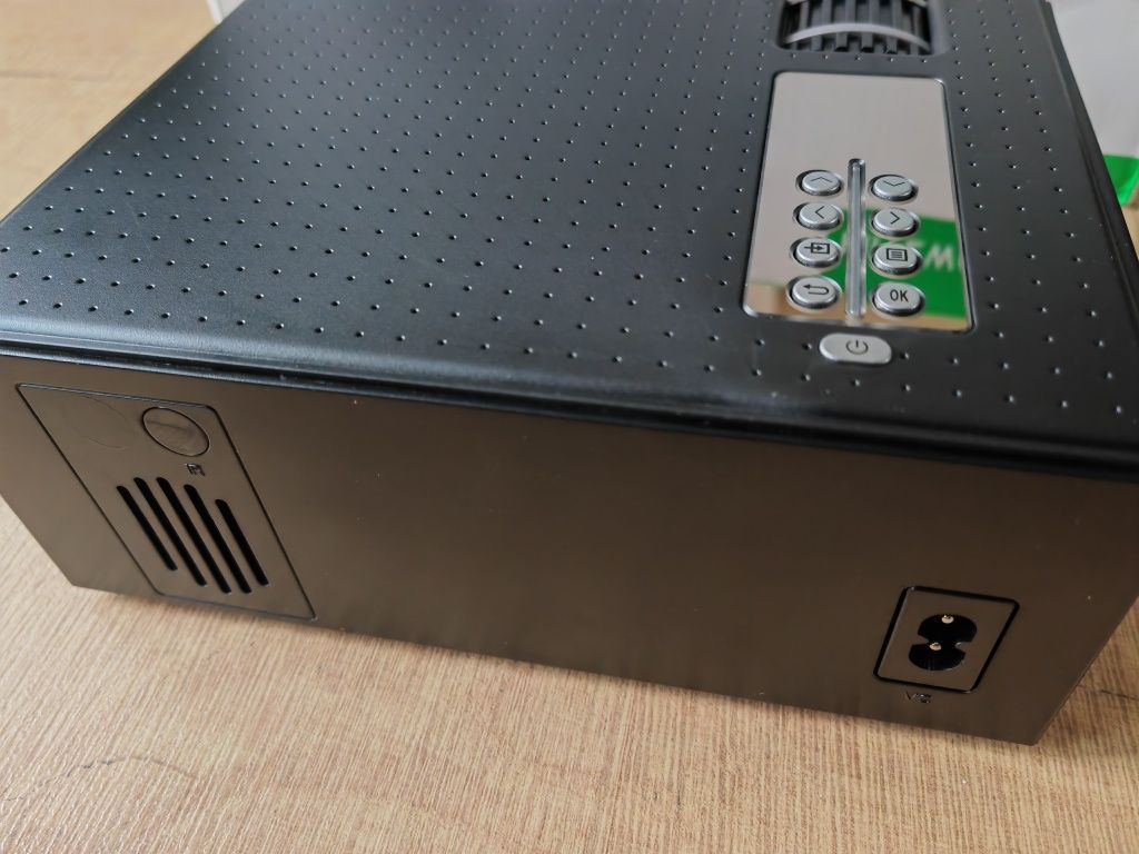 Projektor Blitzwolf BW-VP1 Pro 2800 lumenów NOWY