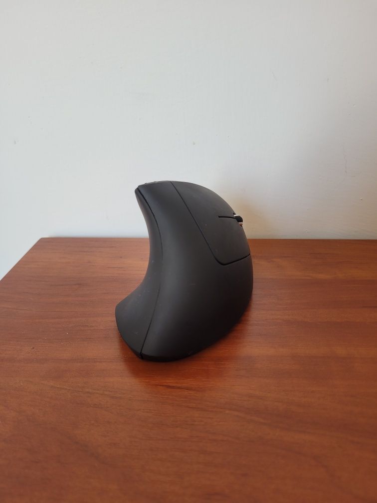 Myszka ergonomiczna Havit MS550GT