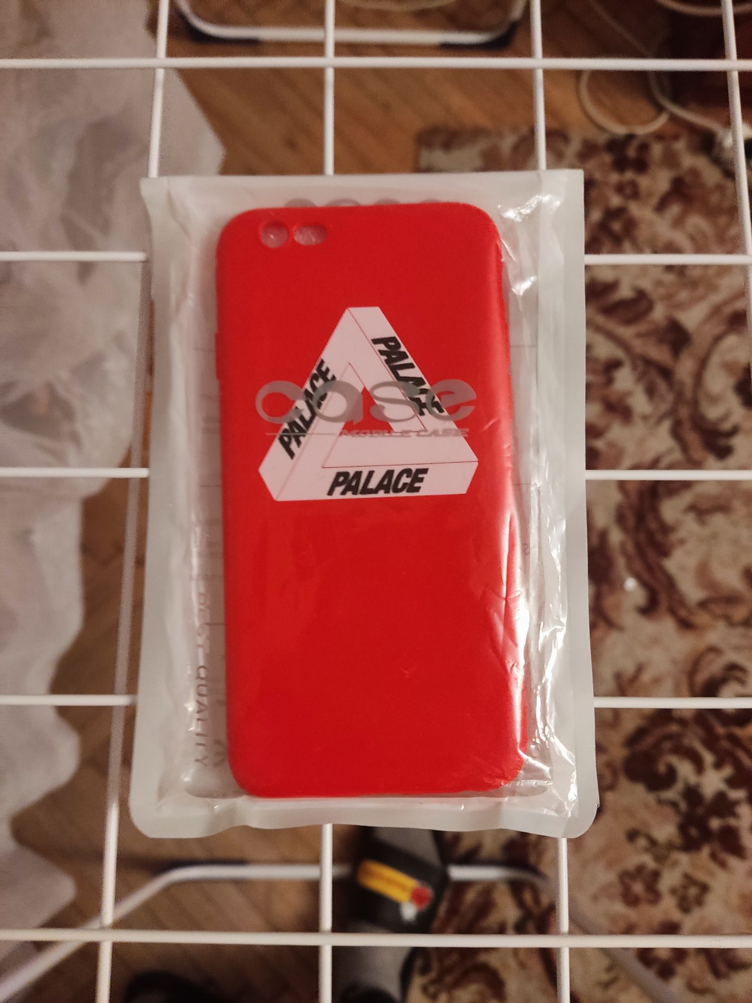 iPhone 8 case z nadrukiem PALACE, ASSC