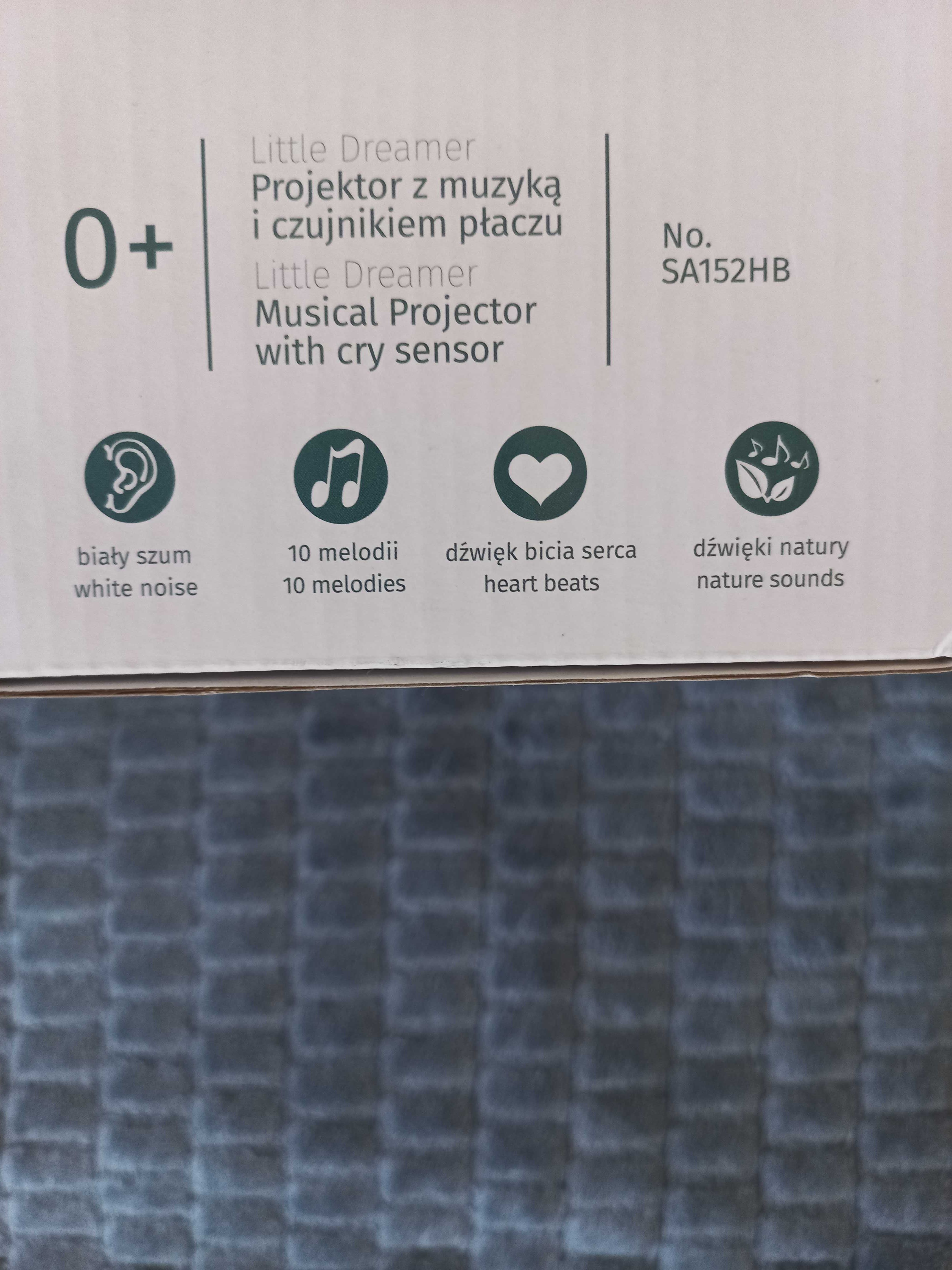 Projektor z muzyką i czujnikiem płaczu