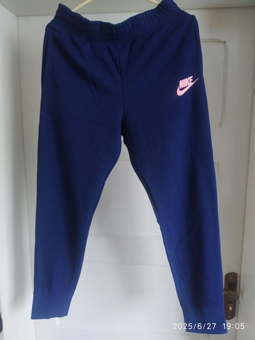 Спортивний костюм Nike оригінал.